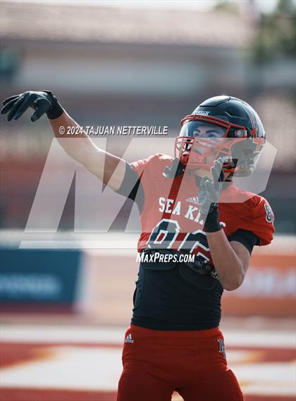 Thumbnail 2 in Twelve Bridges @ Palos Verdes (DIVISION 2–A State Final) photogallery.