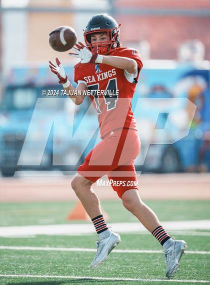 Thumbnail 1 in Twelve Bridges @ Palos Verdes (DIVISION 2–A State Final) photogallery.