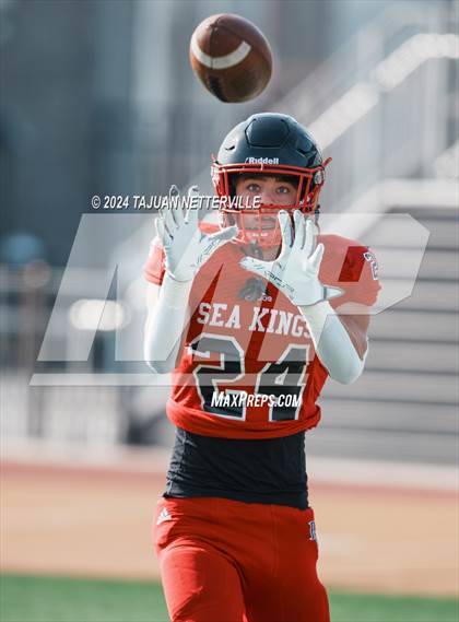 Thumbnail 1 in Twelve Bridges @ Palos Verdes (DIVISION 2–A State Final) photogallery.