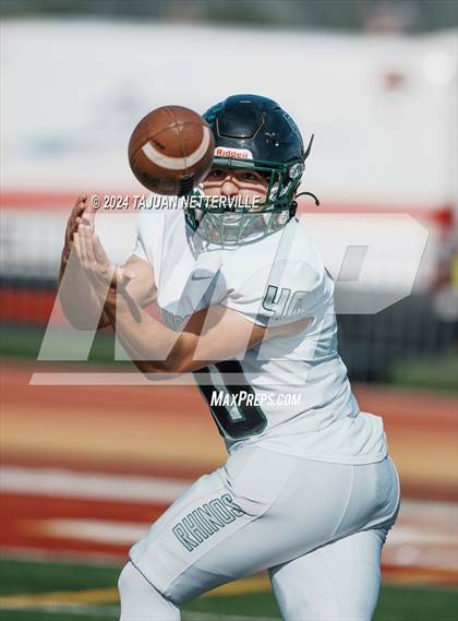 Thumbnail 2 in Twelve Bridges @ Palos Verdes (DIVISION 2–A State Final) photogallery.