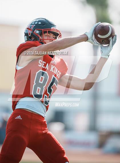 Thumbnail 2 in Twelve Bridges @ Palos Verdes (DIVISION 2–A State Final) photogallery.