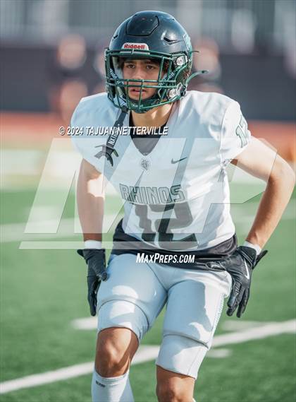 Thumbnail 3 in Twelve Bridges @ Palos Verdes (DIVISION 2–A State Final) photogallery.