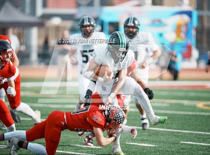 Thumbnail 3 in Twelve Bridges @ Palos Verdes (DIVISION 2–A State Final) photogallery.