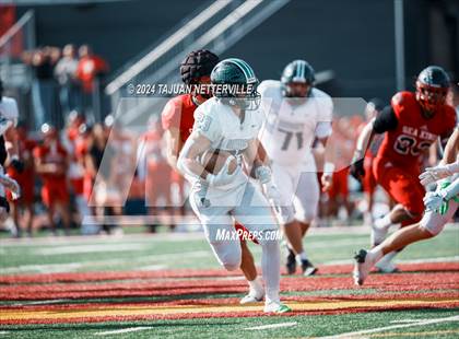 Thumbnail 3 in Twelve Bridges @ Palos Verdes (DIVISION 2–A State Final) photogallery.