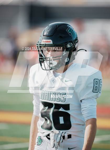 Thumbnail 3 in Twelve Bridges @ Palos Verdes (DIVISION 2–A State Final) photogallery.