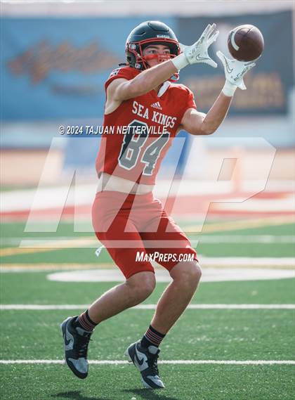 Thumbnail 1 in Twelve Bridges @ Palos Verdes (DIVISION 2–A State Final) photogallery.