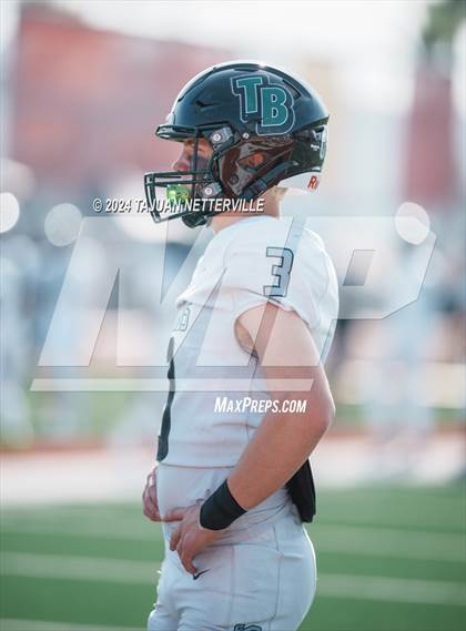 Thumbnail 3 in Twelve Bridges @ Palos Verdes (DIVISION 2–A State Final) photogallery.