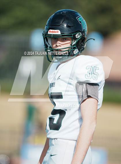 Thumbnail 1 in Twelve Bridges @ Palos Verdes (DIVISION 2–A State Final) photogallery.