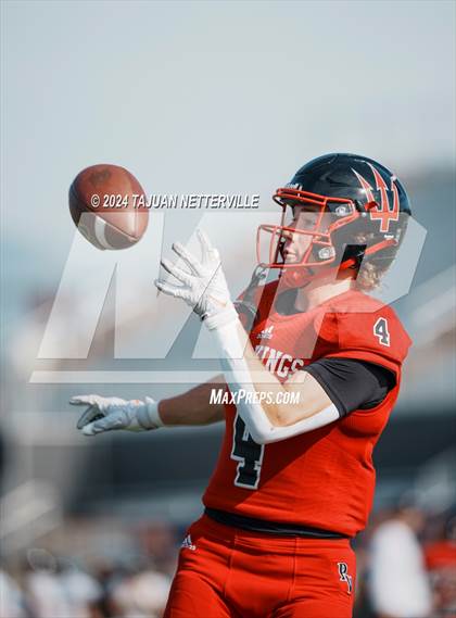 Thumbnail 3 in Twelve Bridges @ Palos Verdes (DIVISION 2–A State Final) photogallery.