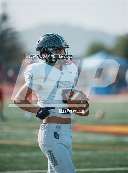 Thumbnail 2 in Twelve Bridges @ Palos Verdes (DIVISION 2–A State Final) photogallery.