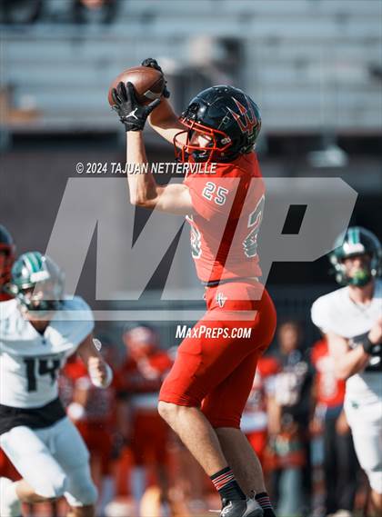 Thumbnail 1 in Twelve Bridges @ Palos Verdes (DIVISION 2–A State Final) photogallery.