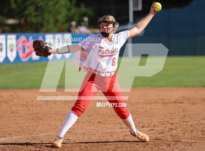 Thumbnail 1 in Northside vs. Windsor photogallery.