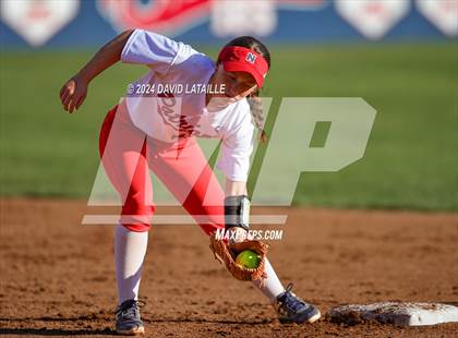 Thumbnail 1 in Northside vs. Windsor photogallery.