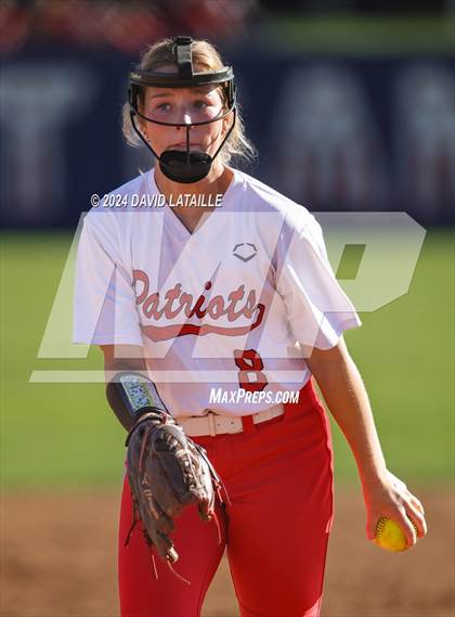 Thumbnail 2 in Northside vs. Windsor photogallery.
