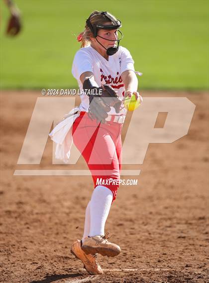 Thumbnail 2 in Northside vs. Windsor photogallery.