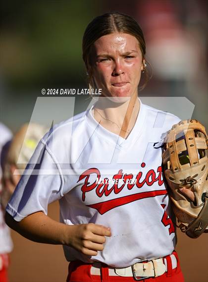 Thumbnail 2 in Northside vs. Windsor photogallery.