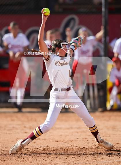 Thumbnail 3 in Northside vs. Windsor photogallery.
