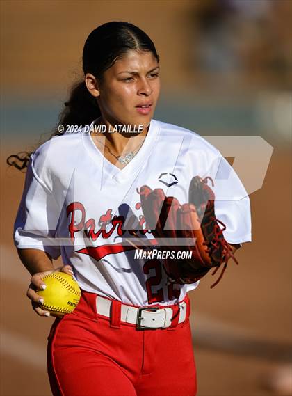 Thumbnail 3 in Northside vs. Windsor photogallery.