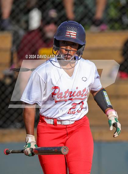 Thumbnail 3 in Northside vs. Windsor photogallery.