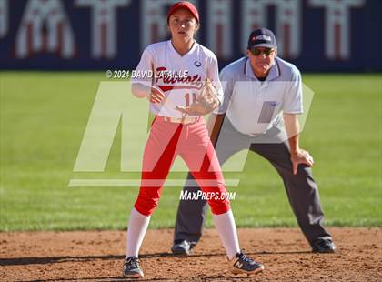 Thumbnail 3 in Northside vs. Windsor photogallery.