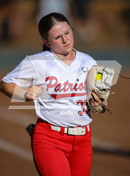 Thumbnail 3 in Northside vs. Windsor photogallery.