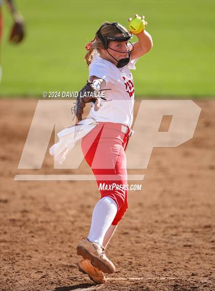 Thumbnail 3 in Northside vs. Windsor photogallery.
