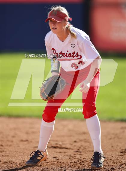 Thumbnail 1 in Northside vs. Windsor photogallery.