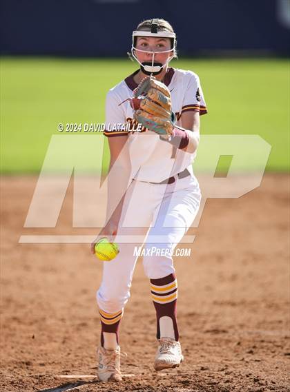Thumbnail 3 in Northside vs. Windsor photogallery.