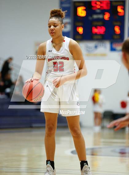 Thumbnail 1 in Union vs. Judge Memorial(UHSAA 3A 2nd Round Playoff) photogallery.