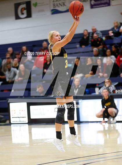 Thumbnail 3 in Union vs. Judge Memorial(UHSAA 3A 2nd Round Playoff) photogallery.