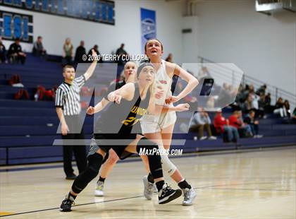 Thumbnail 1 in Union vs. Judge Memorial(UHSAA 3A 2nd Round Playoff) photogallery.