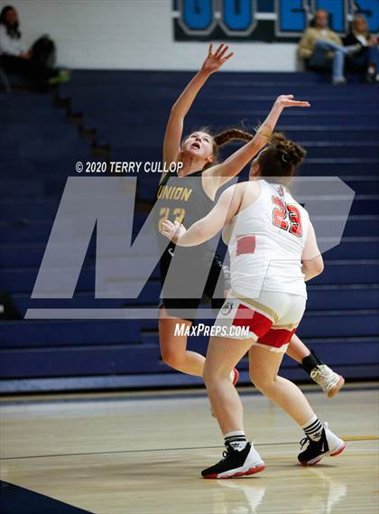 Thumbnail 2 in Union vs. Judge Memorial(UHSAA 3A 2nd Round Playoff) photogallery.