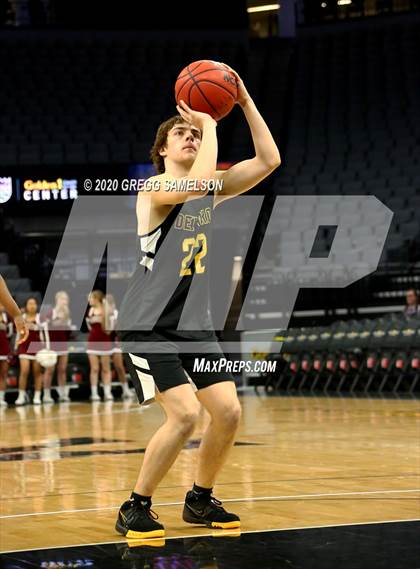 Thumbnail 3 in Whitney vs Del Oro @ Golden 1 Center photogallery.