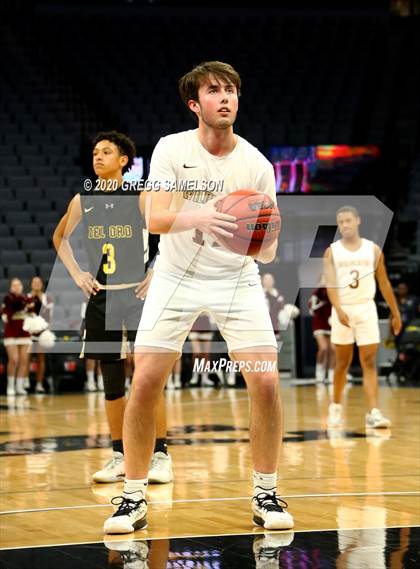 Thumbnail 1 in Whitney vs Del Oro @ Golden 1 Center photogallery.