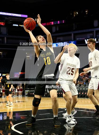 Thumbnail 1 in Whitney vs Del Oro @ Golden 1 Center photogallery.