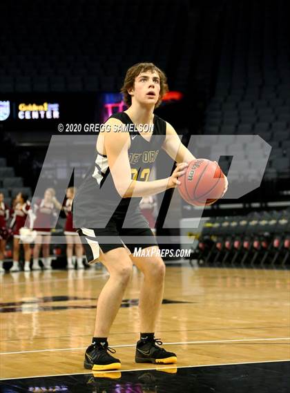Thumbnail 1 in Whitney vs Del Oro @ Golden 1 Center photogallery.