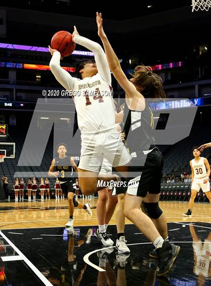 Thumbnail 3 in Whitney vs Del Oro @ Golden 1 Center photogallery.