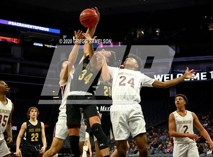 Thumbnail 3 in Whitney vs Del Oro @ Golden 1 Center photogallery.