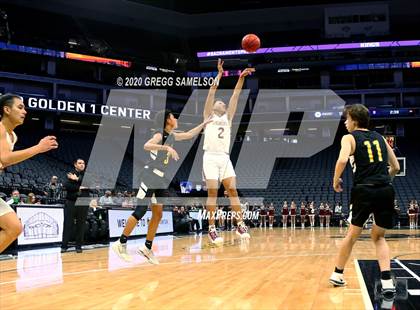 Thumbnail 3 in Whitney vs Del Oro @ Golden 1 Center photogallery.