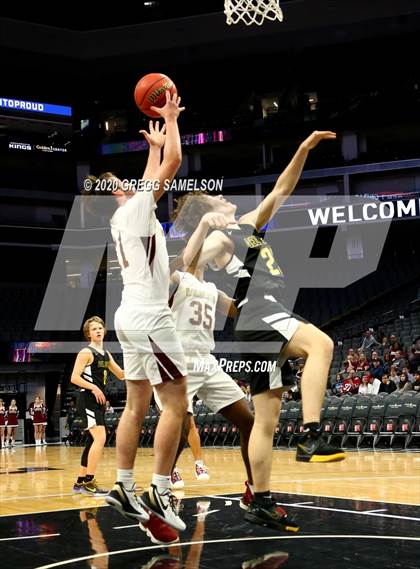 Thumbnail 3 in Whitney vs Del Oro @ Golden 1 Center photogallery.