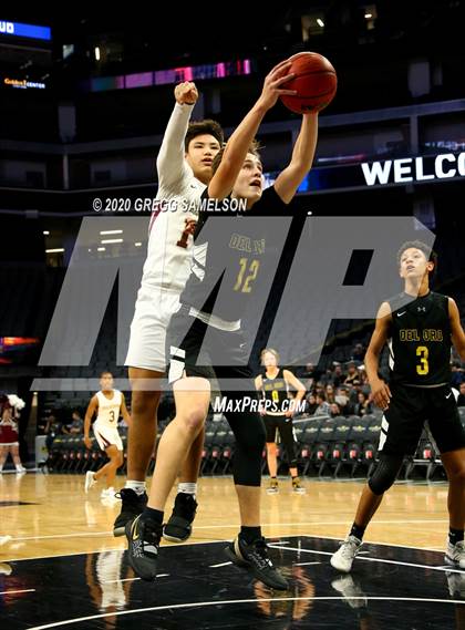 Thumbnail 3 in Whitney vs Del Oro @ Golden 1 Center photogallery.