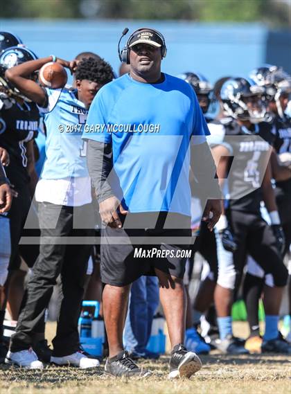 Thumbnail 2 in Raines @ Ribault photogallery.