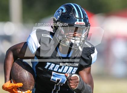 Thumbnail 1 in Raines @ Ribault photogallery.