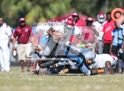 Thumbnail 2 in Raines @ Ribault photogallery.