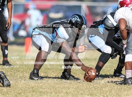 Thumbnail 2 in Raines @ Ribault photogallery.