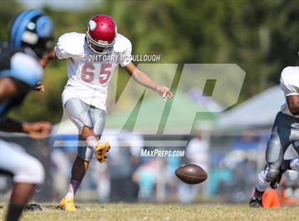 Thumbnail 2 in Raines @ Ribault photogallery.