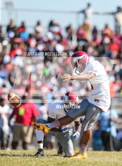 Thumbnail 3 in Raines @ Ribault photogallery.