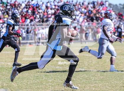 Thumbnail 3 in Raines @ Ribault photogallery.