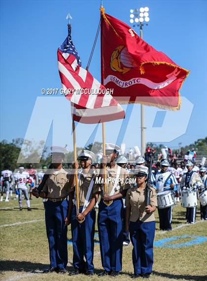 Thumbnail 1 in Raines @ Ribault photogallery.
