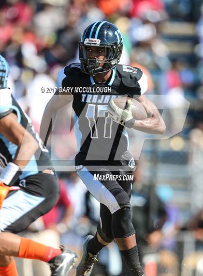 Thumbnail 3 in Raines @ Ribault photogallery.